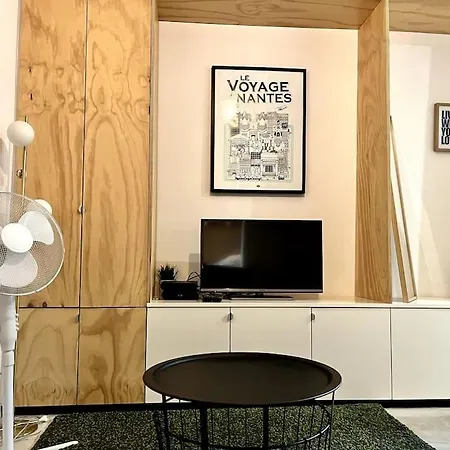 Le Madeleine, 2pers Wifi Et Tv Apartment *